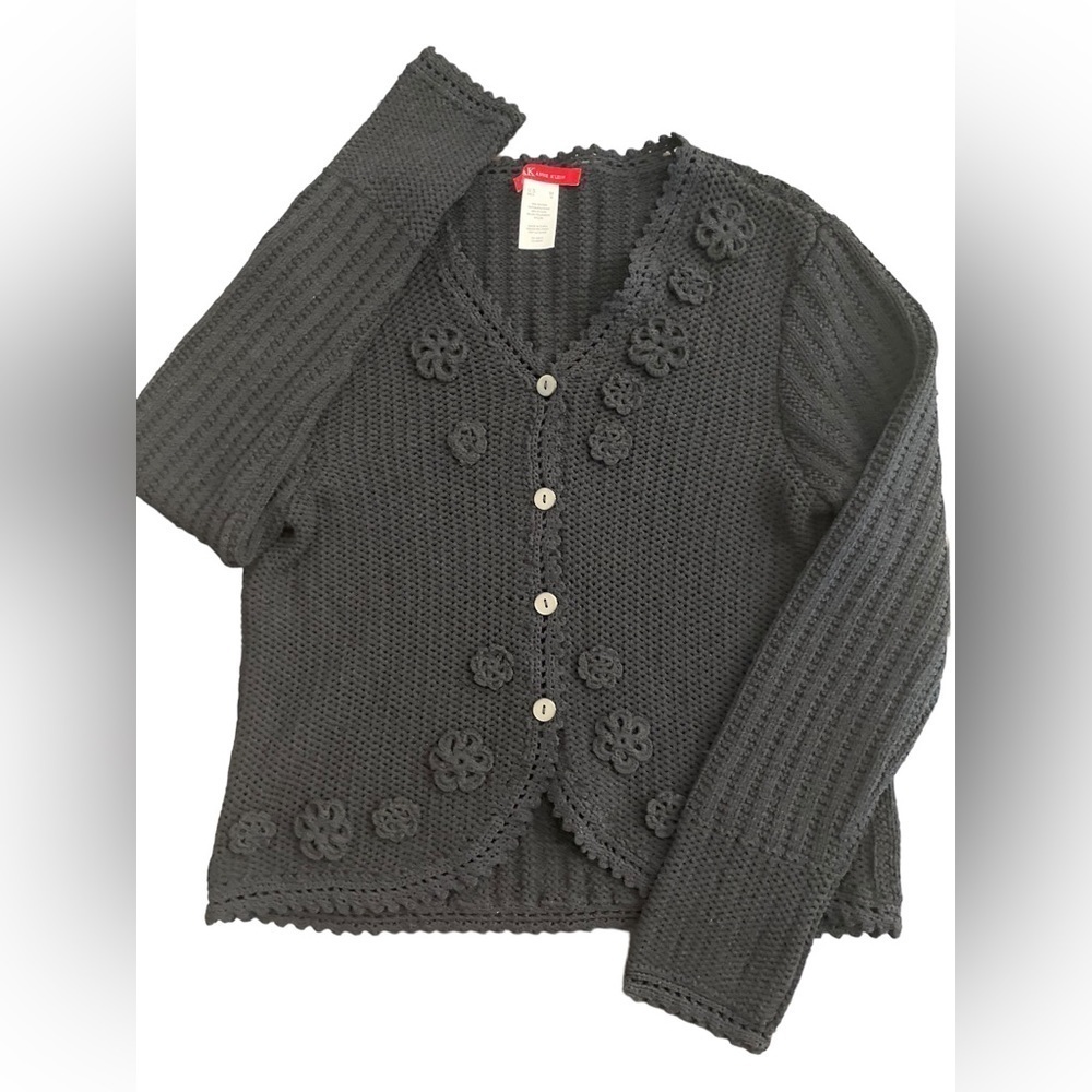 ANNE KLEIN | Crocheted Flower Cardigan | Size M